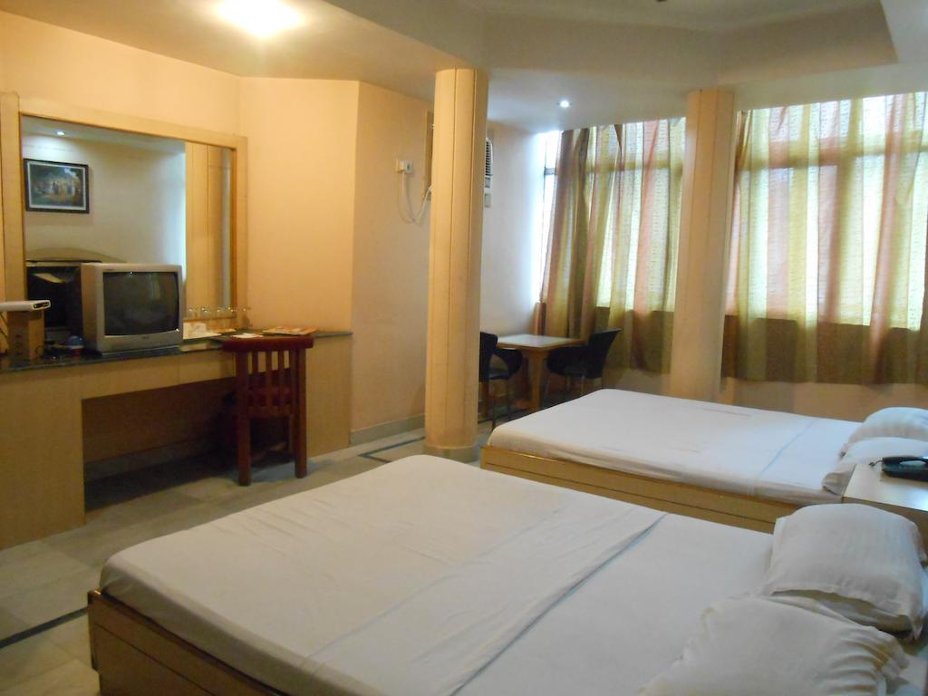 Kings Crown Salt Lake Kalkutta Zimmer foto